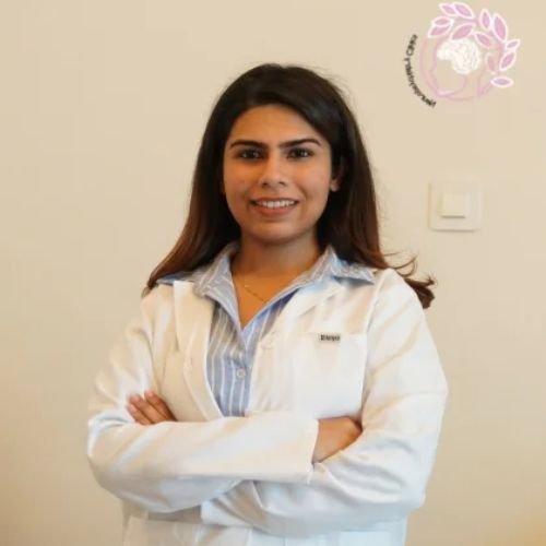 Dr. Aarzoo Chawla, qualified psychiatrist in Chandigarh with MBBS and MD Psychiatry